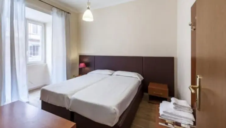 Economy Dört Kişilik Oda