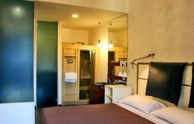 Superior Tek Büyük veya İki Ayrı Yataklı Oda