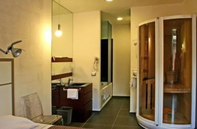 Superior Tek Büyük veya İki Ayrı Yataklı Oda