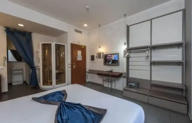 Superior Tek Büyük veya İki Ayrı Yataklı Oda