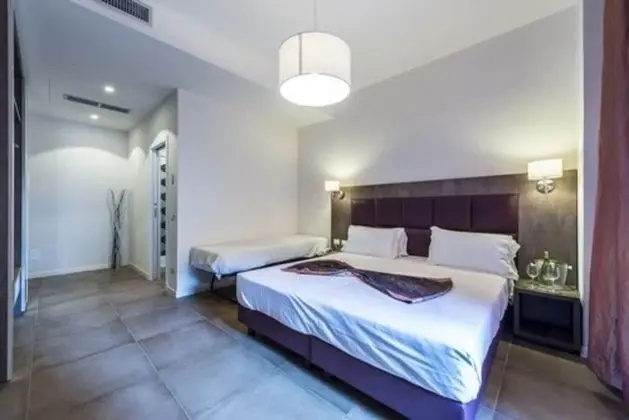 Superior Tek Büyük veya İki Ayrı Yataklı Oda