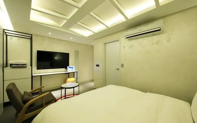Oda (Semi-special room)