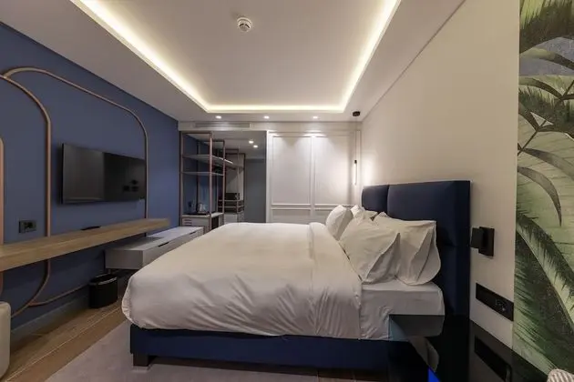 Tek Büyük Yataklı Oda, Bahçe Manzaralı