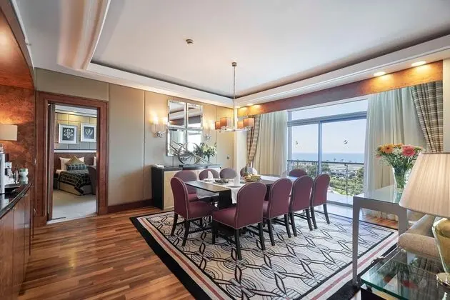 https://images.etstur.com/files/images/hotelImages/TR/50656/l/Calista-Luxury-Resort-Oda-364136.jpg