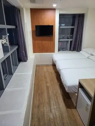 Üç Kişilik Oda, Özel Banyo
