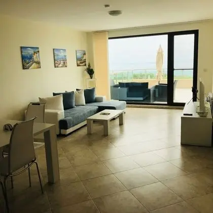 Comfort Apart Daire, 1 Çift Kişilik Yatak ve Çekyat, Balkon, Deniz Manzaralı