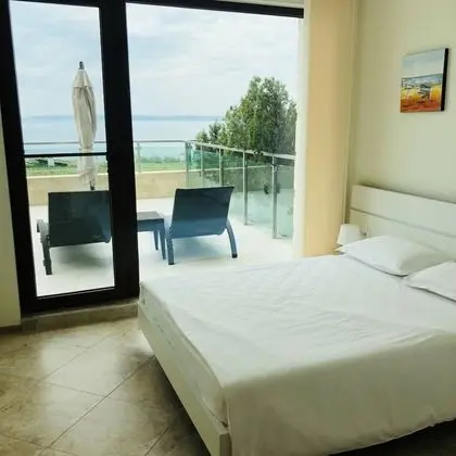 Comfort Apart Daire, 1 Çift Kişilik Yatak ve Çekyat, Balkon, Deniz Manzaralı