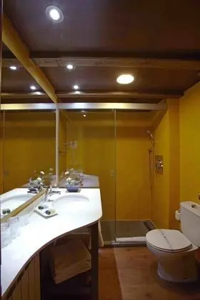 Üç Kişilik Oda