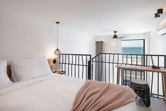 Loft Suite with Direct Sea View