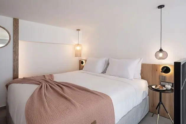 Loft Suite with Direct Sea View