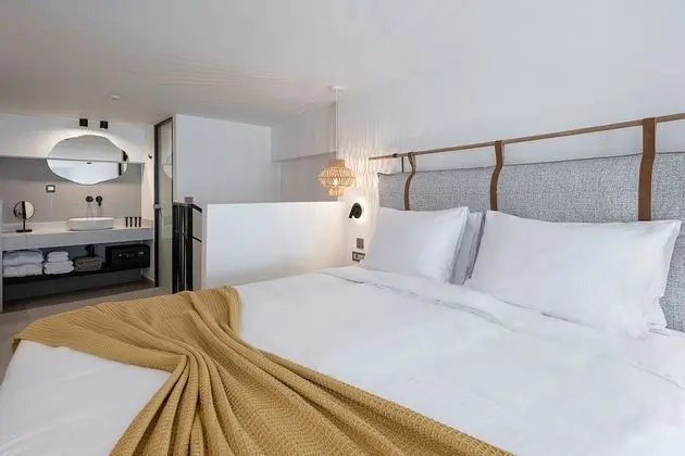 Superior Maisonette Suite with Direct Sea View