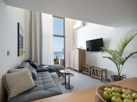 Superior Maisonette Suite with Direct Sea View