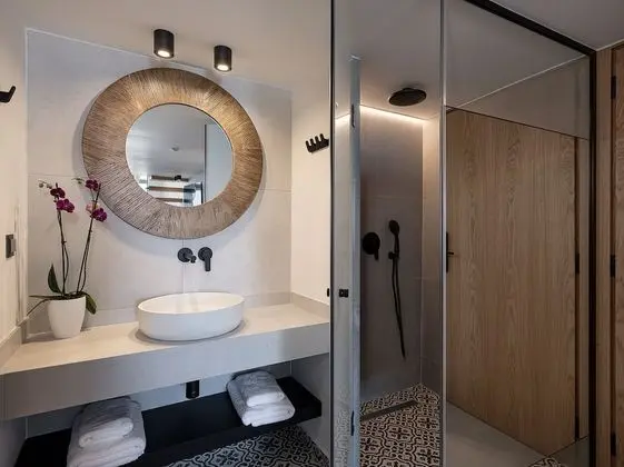 Superior Maisonette Suite with Direct Sea View