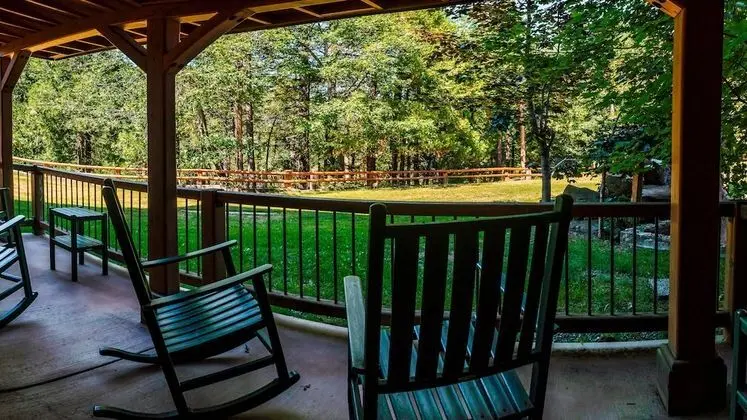 Standard Oda, 1 En Büyük (King) Boy Yatak, Sıcak Su Küveti, Bahçe Manzaralı