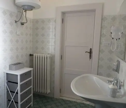 Comfort Tek Büyük veya İki Ayrı Yataklı Oda