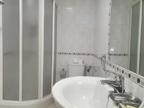 Standard Tek Büyük Yataklı Oda, Banyolu/Duşlu
