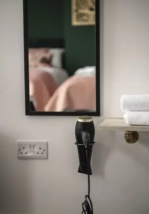 Luxury Ev, Özel Banyo (The Callies)