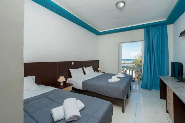 Stüdyo, Bahçe Manzaralı
