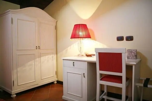 Classic Tek Büyük Yataklı Oda