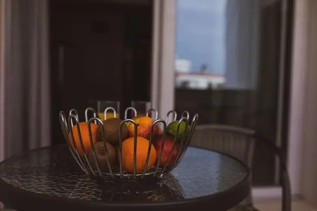 Comfort Tek Büyük veya İki Ayrı Yataklı Oda