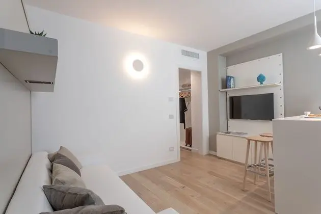 Design Apart Daire, 1 En Büyük (King) Boy Yatak