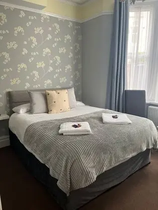 Elite Tek Büyük Yataklı Oda