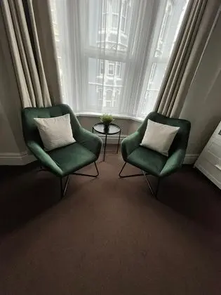 Grand Tek Büyük Yataklı Oda