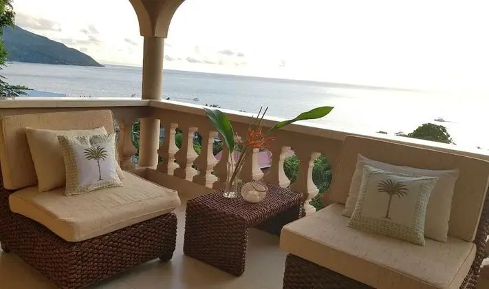Deluxe Tek Büyük Yataklı Oda, Deniz Manzaralı