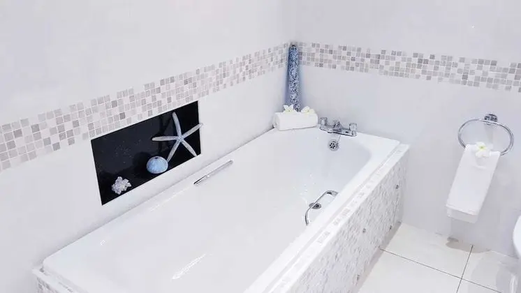 Deluxe Tek Büyük Yataklı Oda, Deniz Manzaralı