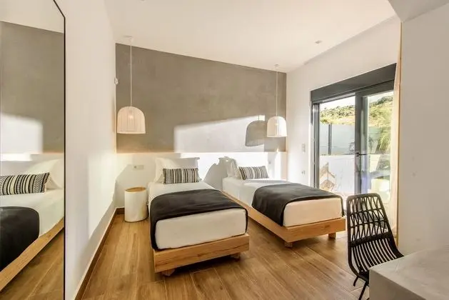 Luxury Villa, 3 Yatak Odası, Kısmi Deniz Manzarası