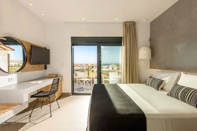 Luxury Villa, 3 Yatak Odası, Kısmi Deniz Manzarası