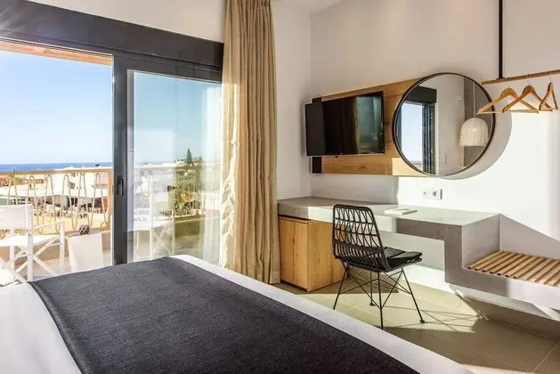 Luxury Villa, 3 Yatak Odası, Kısmi Deniz Manzarası