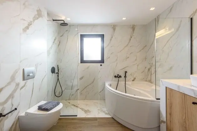 Luxury Villa, 3 Yatak Odası, Kısmi Deniz Manzarası