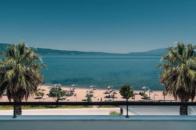 Salty Sea Suite, Sea View