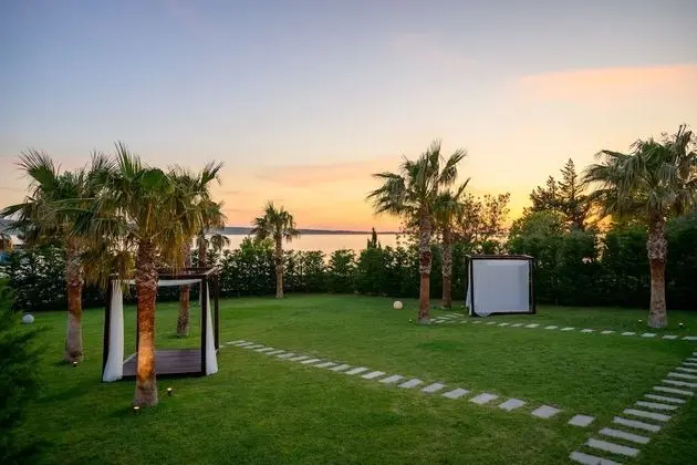 Deluxe Villa, 4 Yatak Odası, Kişiye Özel Havuzlu, Deniz Manzaralı