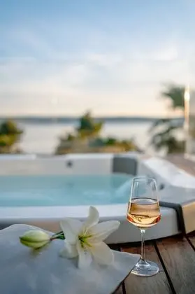 Deluxe Villa, 4 Yatak Odası, Kişiye Özel Havuzlu, Deniz Manzaralı