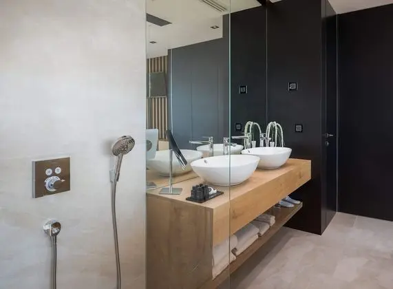 Deluxe Villa, 4 Yatak Odası, Kişiye Özel Havuzlu, Deniz Manzaralı