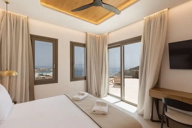 Deluxe Tek Büyük Yataklı Oda