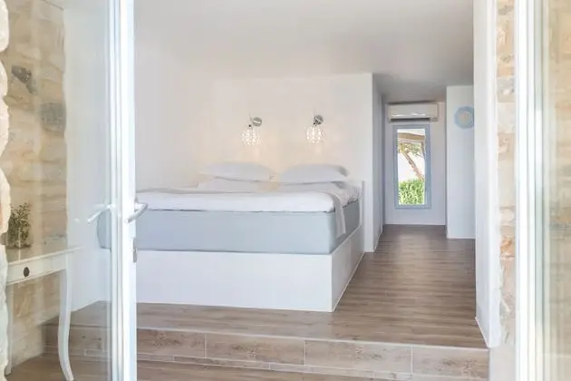 Oregano Premier Sea View Room with Private Swimming Pool
