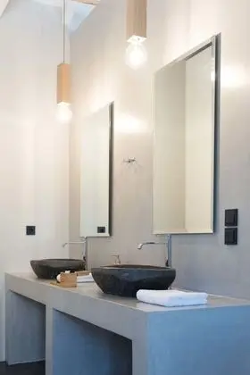 Design Sıra Ev, 1 Büyük (Queen) Boy Yatak ve Çekyat, Sigara İçilmez