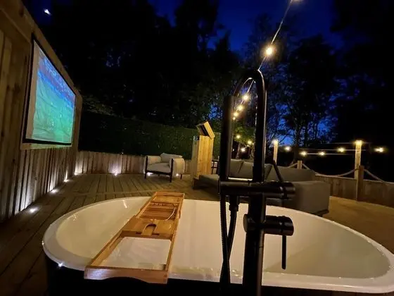 Bungalov, Özel Banyo