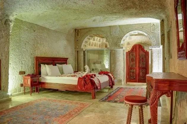 Cave Balayı Odası, , Havuzlu