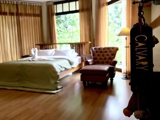Luxury Tek Büyük Yataklı Oda