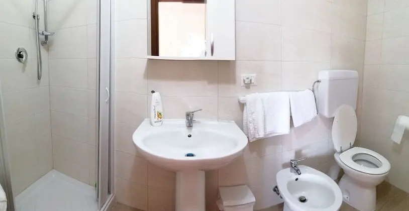 Tek Büyük veya İki Ayrı Yataklı Oda