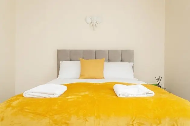 Deluxe Apart Daire, Banyolu/Duşlu (3 Bed, Sleeps 8)