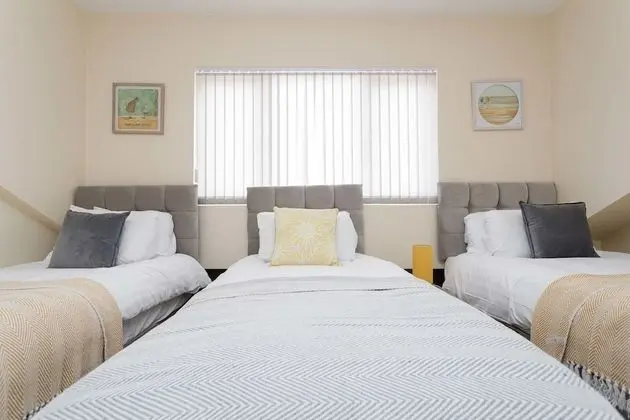 Deluxe Apart Daire, Banyolu/Duşlu (3 Bed, Sleeps 8)