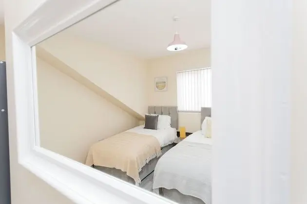 Deluxe Apart Daire, Banyolu/Duşlu (3 Bed, Sleeps 8)