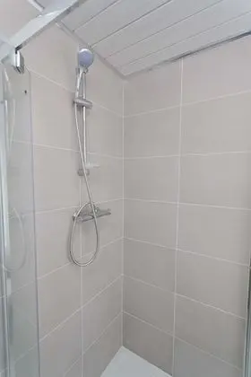Deluxe Apart Daire, Banyolu/Duşlu (3 Bed, Sleeps 8)
