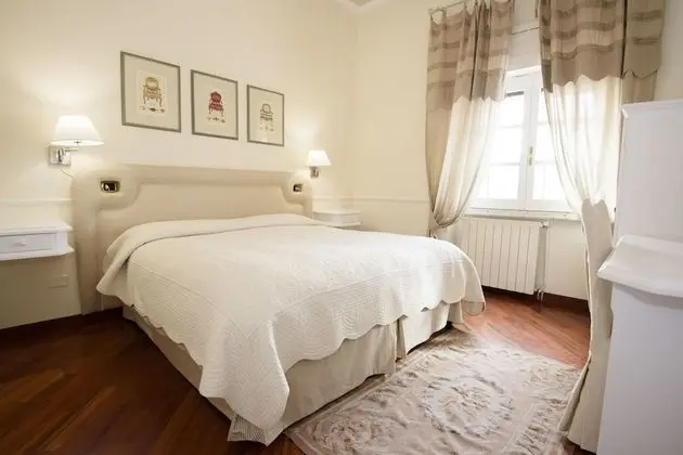 Superior Tek Büyük veya İki Ayrı Yataklı Oda (Green)