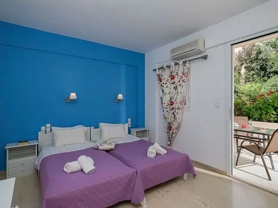 Standard Oda, Havuz Manzaralı
